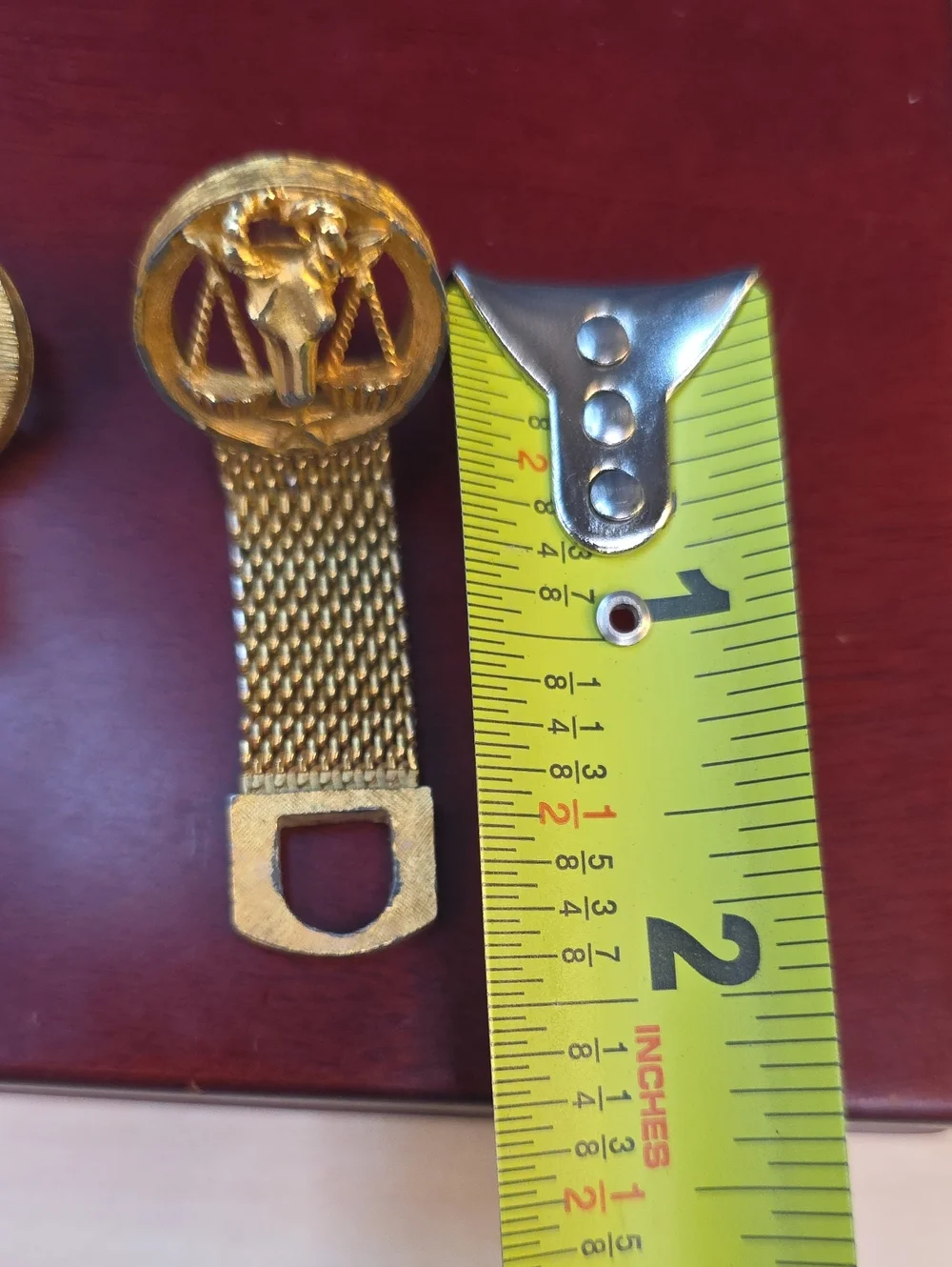 Vintage Gold Tone Mesh Wrap Cufflinks Scales Justice Star